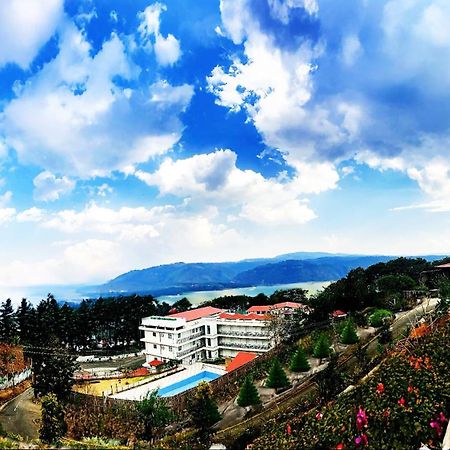 La Nicholas Lake View By Summit Hotels Šillong Exteriér fotografie